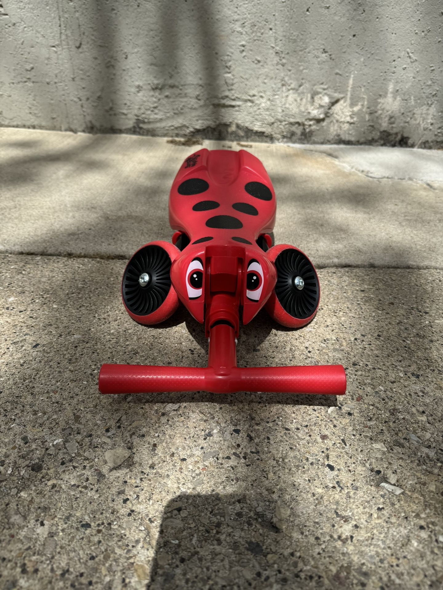 Fold & Go First Rider ( ladybug)