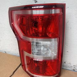 2018-1019 Ford F150 LH Taillight OEM