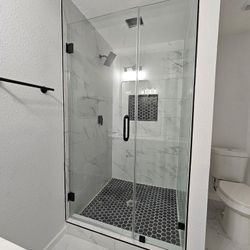 Glass Shower Door 