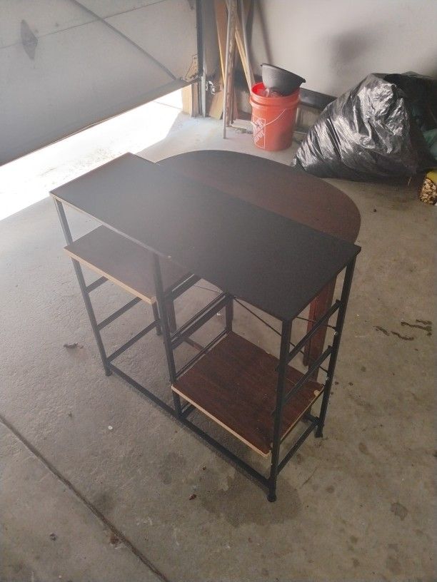 Small Desk