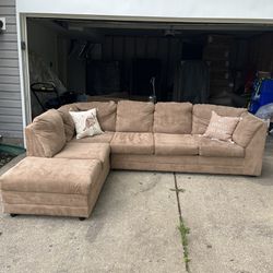 FREE DELIVERY! 2 PC Brown Sectional