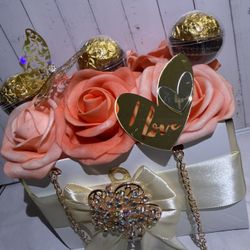 Valentines Purse Arrangement 