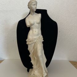VENUS DE MILO STATUE $15.00