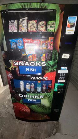 Combo Vending Machine ( Seaga HY2100)