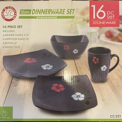 Dinnerware Set - Set Of 4