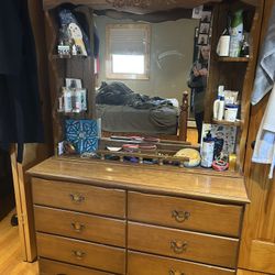 Dresser with Removable Mirror/shelf Top