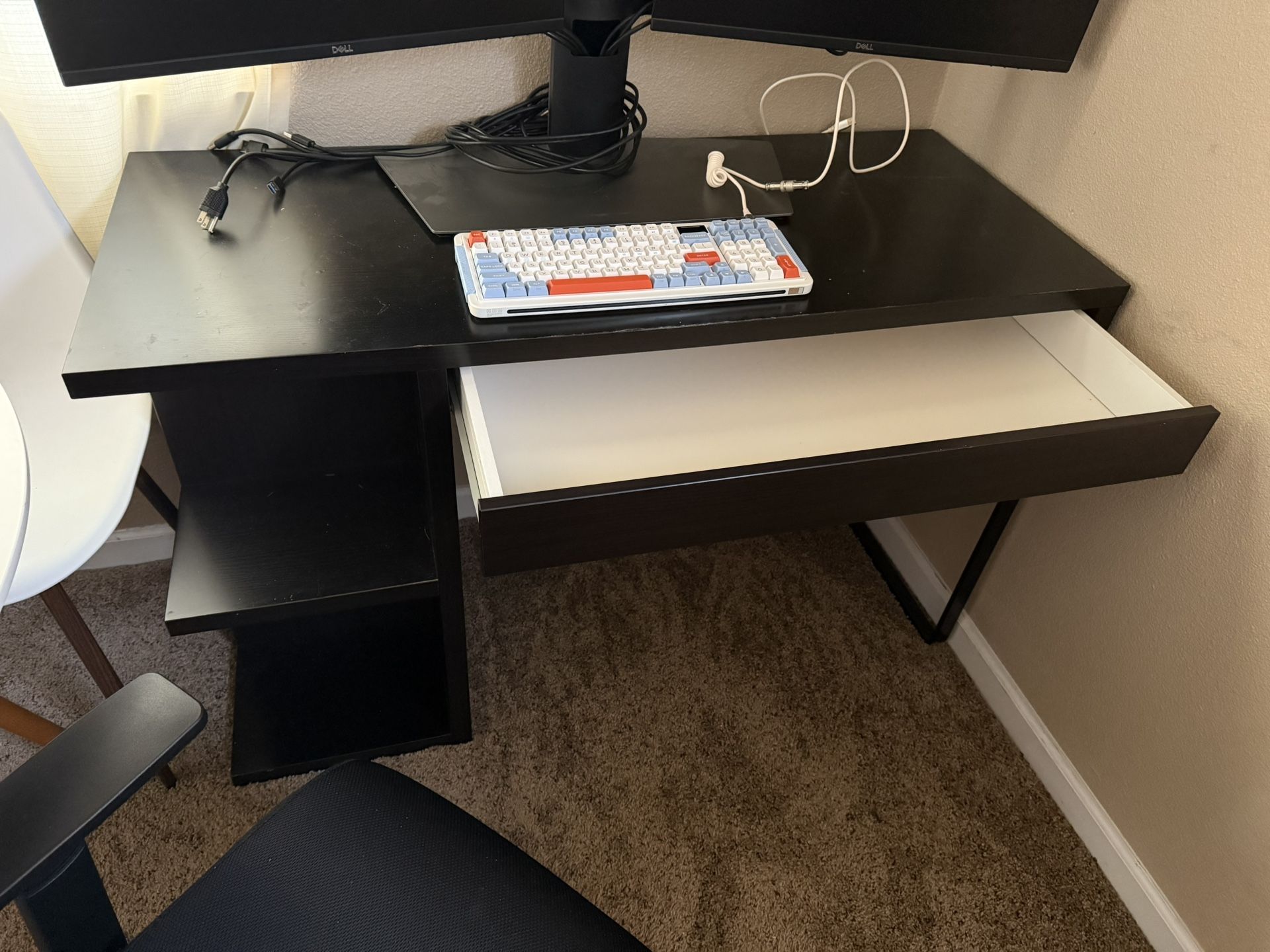 IKEA Computer Desk/ Table