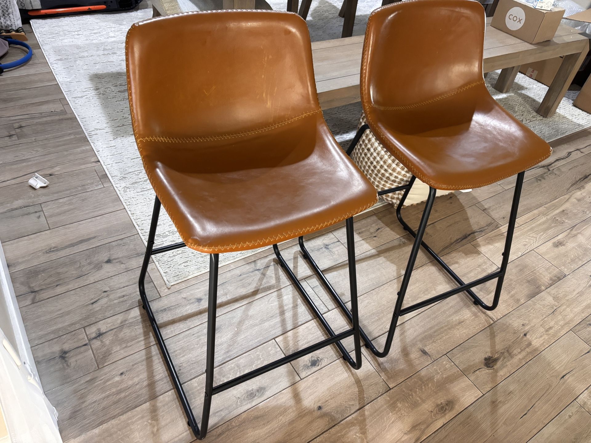 Mint  24” Bar Chairs / Stools 