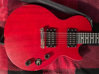 Epiphone Les Paul special CHERRY and Fender Mustang LT50
