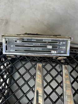 67/72 C10 A/C Controls 