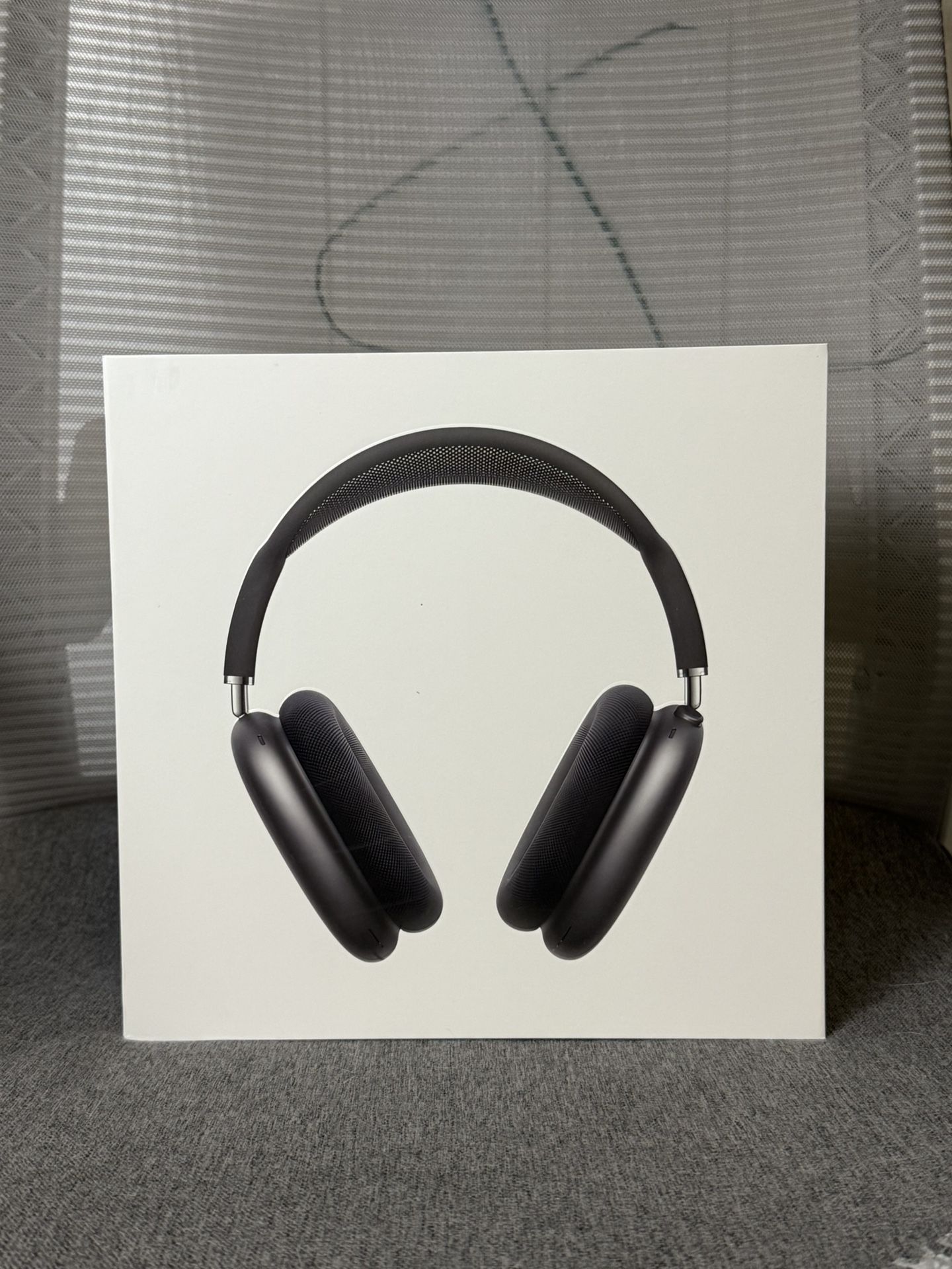 AirPods Pro Max 2 Headphones - Midnight Black (USB-C)