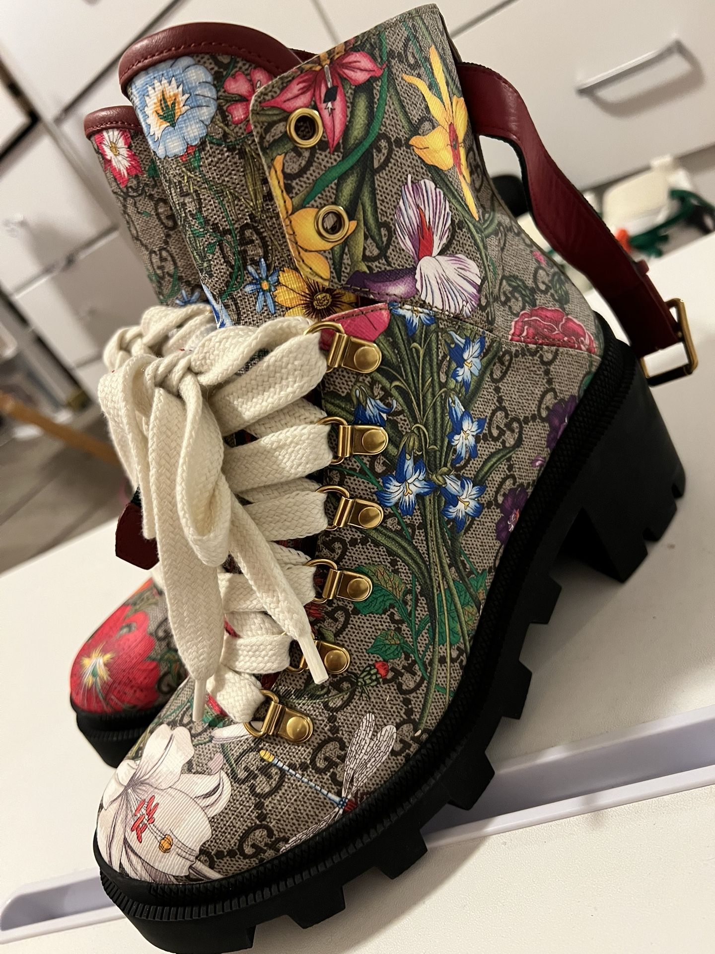Authentic Gucci boots Receipt Available