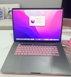 MacBook Pro 16” Touch Bar