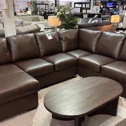 I’m Jon Green, Wayne’s Home Sales Representative🌟Mcdowlan Brown Leather Sectional Living Room Furniture 