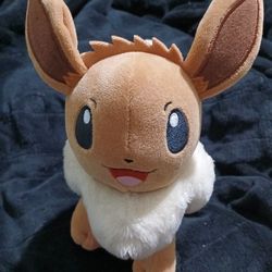 Pokémon Eevee Plush 