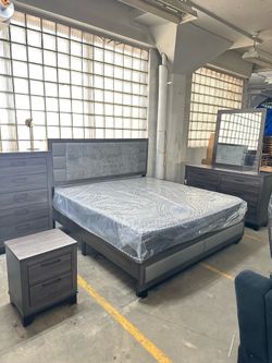 Modern wooden bedroom set ✨