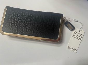 UB Urban Expression Vegan Leather Black/Gold Clutch/Wallet Trenton Wallet NEW