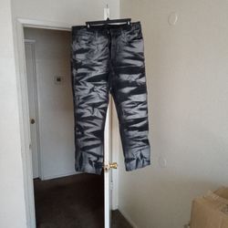 Used Men's Sz  36x 30  Levi Jeans  Pickup Only!!