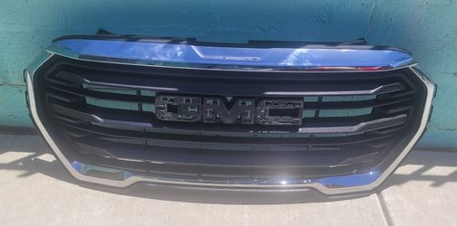 2022 GMC Terrain Grill