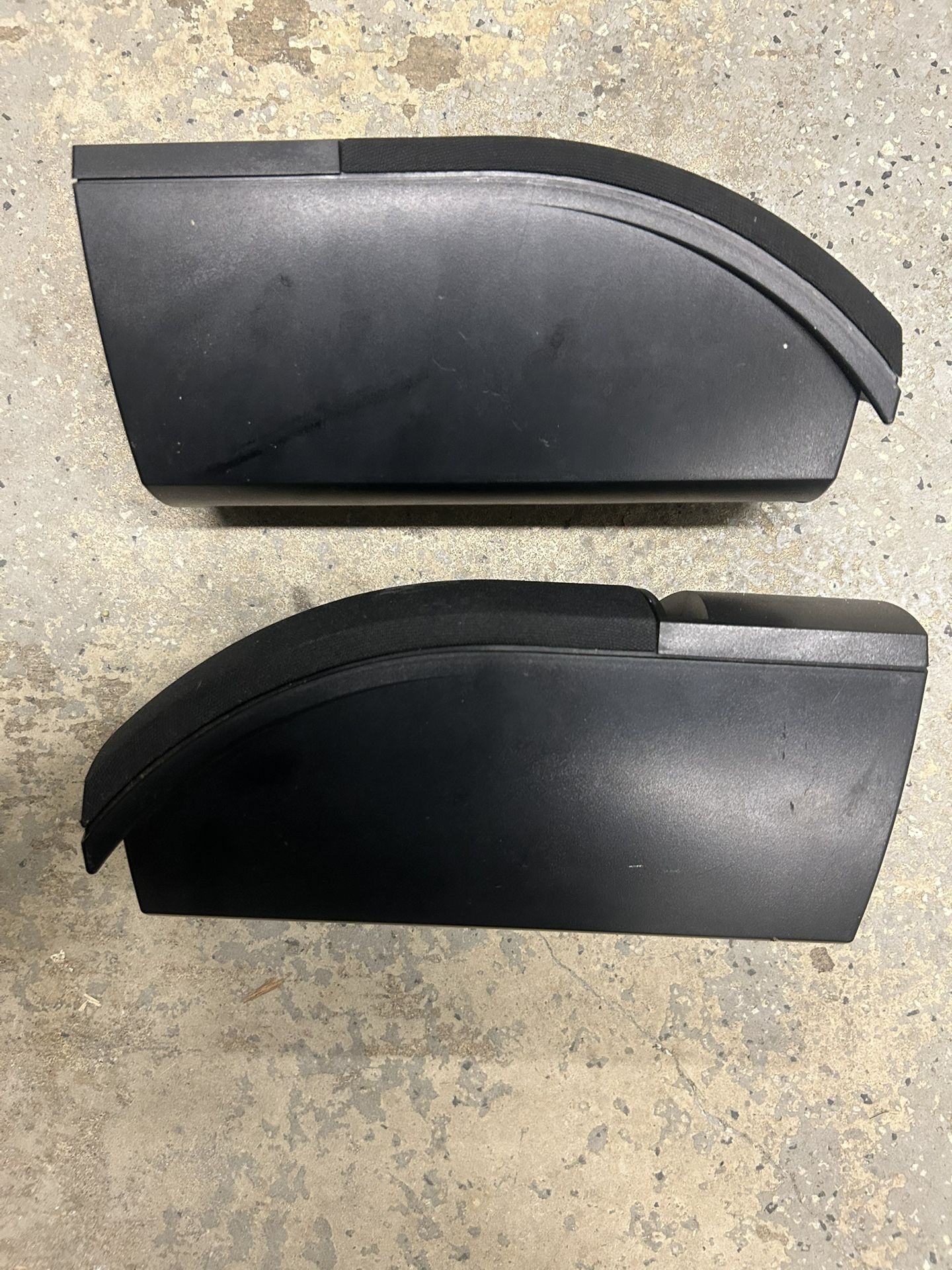 Bose 161 Bookshelf Speakers