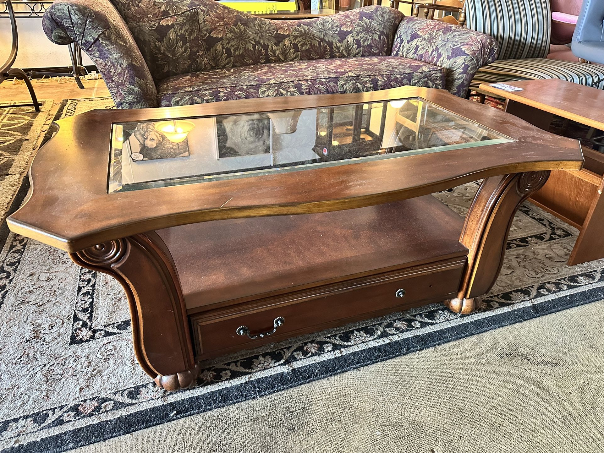 Lane Coffee table