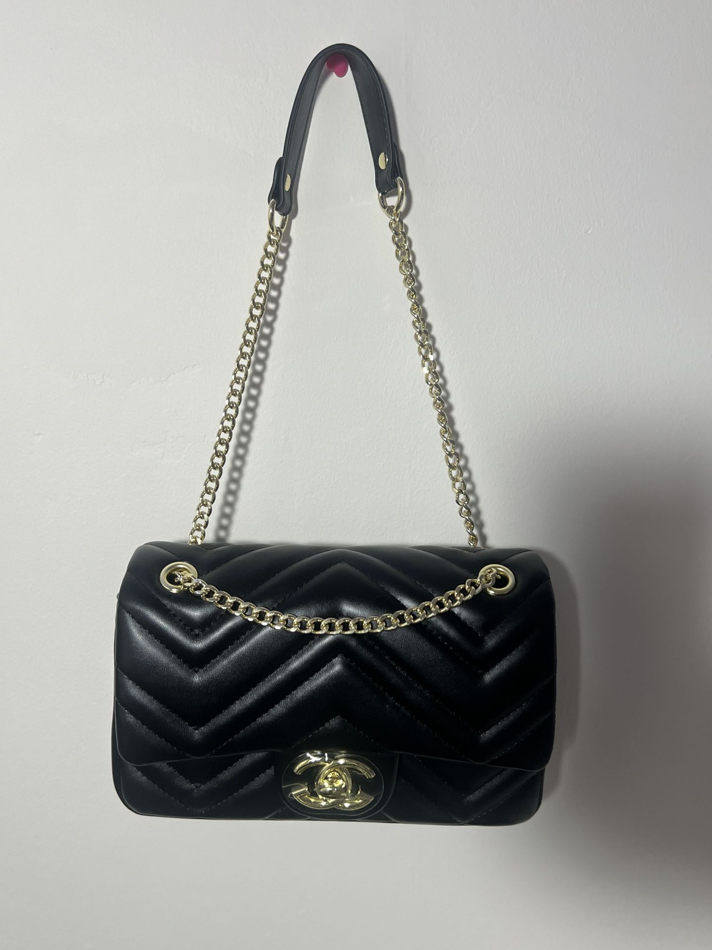 Chanel Women’s Bag Black