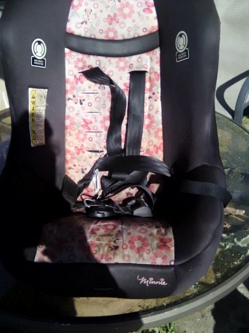 Minnie Mouse Car Seat