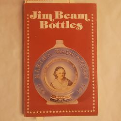 Vintage 8th Edition Jim Beam Bottles Soft Cover Book