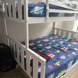 3-in-1 Twin Over Full Bunk Bed With Trundle Bed 