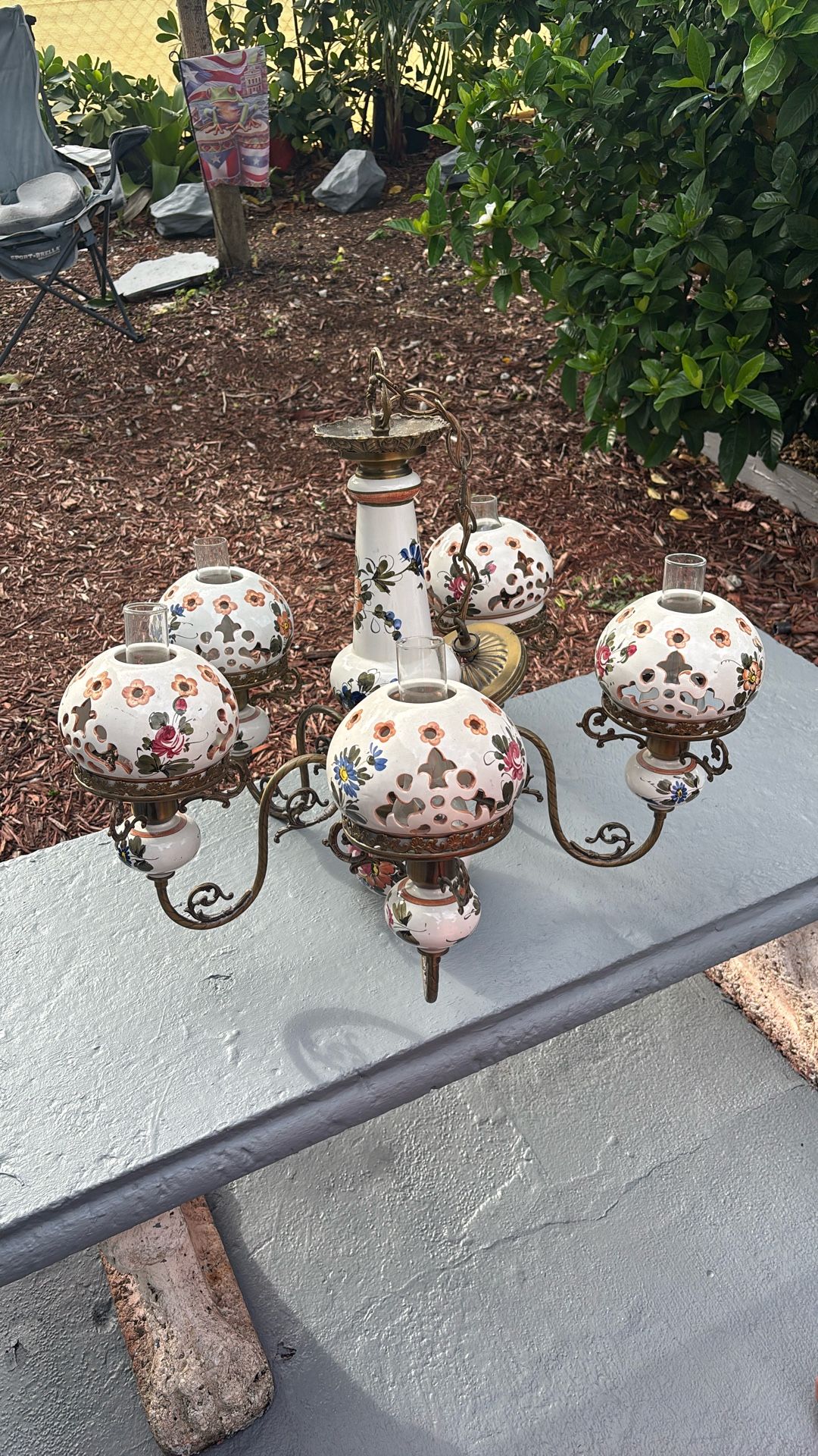Vintage chandelier porcelain