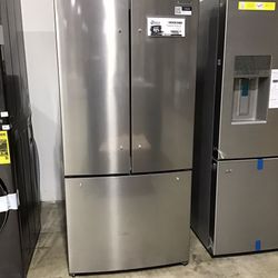 Frigidaire Refrigerator 