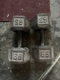 Set Of 2 65 Pound Dumbbells