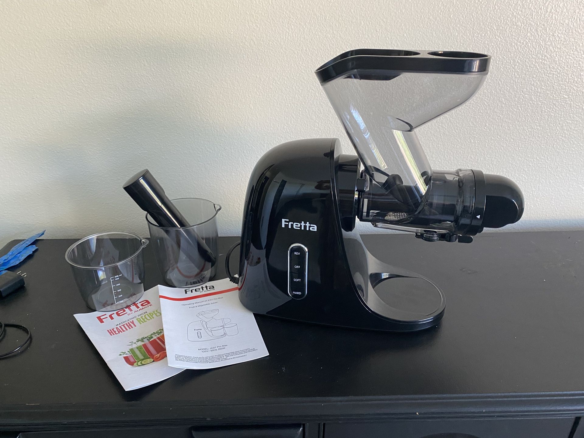 Fretta 200watt Cold Press Juicer, BPA Free Masticating Juicer