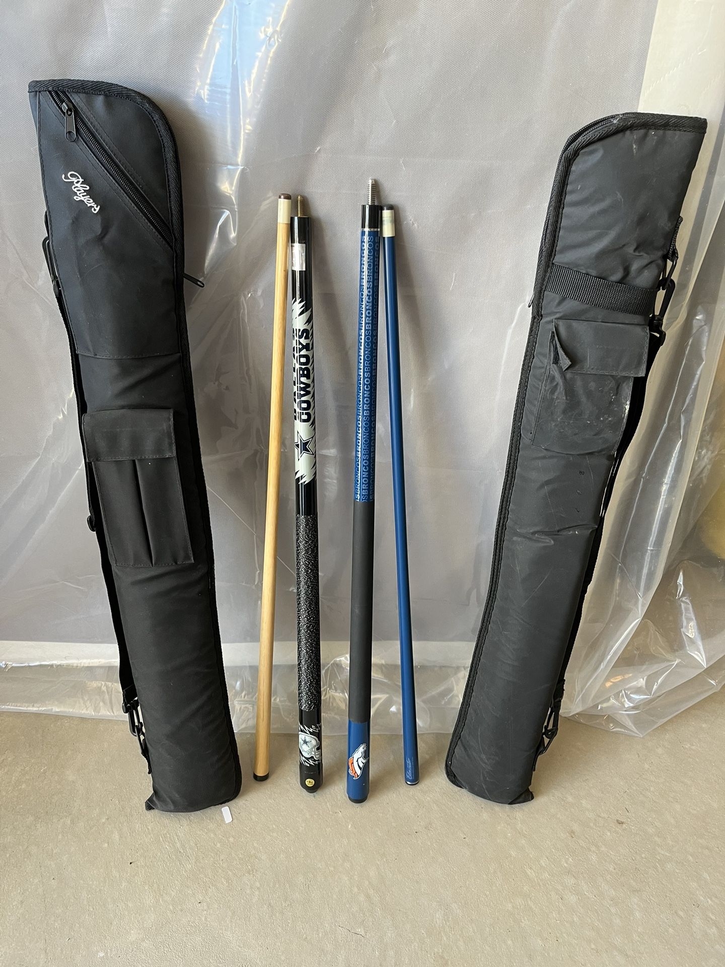 Pool Cues Dallas Cowboys And Broncos