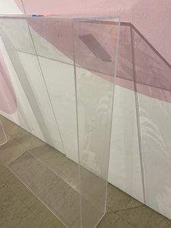 Plexi-plastic Display Lid