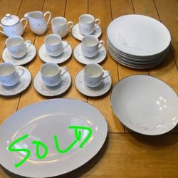 56 Piece Carriage House China Set