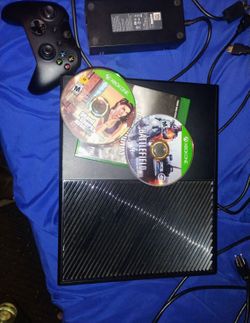 Xbox one (PICK UP ONLY)