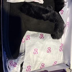 BNWT women’s black boots