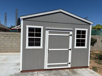 Shed 10x12x10H