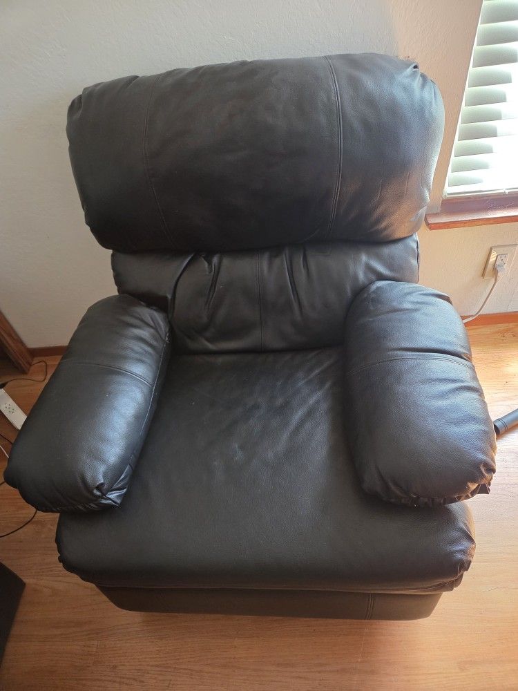 Recliner leather sofa