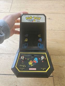 Vintage 1980 Mini Game Origianal Owner.