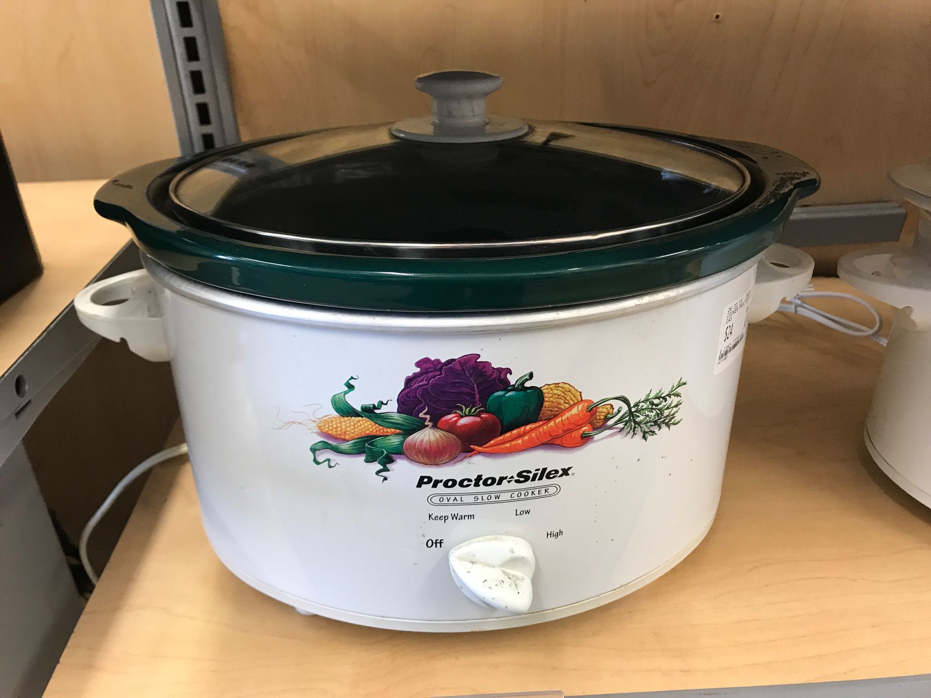 Slow cooker