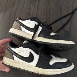Boys Jordan 1 Retro Low Mocha