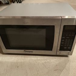 Magic chef Microwave