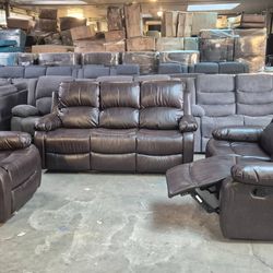 BRAND NEW 3 PIECES RECLINERS COUCH SET IN ORIGINAL BOX