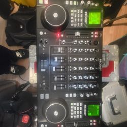 DJ all In One Cd Mixer And Controller by B52 