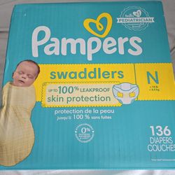 136 Count Pampers 
