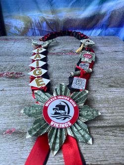 Graduation leis