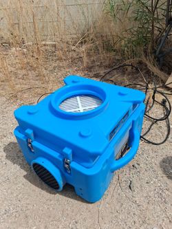 Almost new Blue Dri Airsheild 550 hepa air scrubber w/ backup fil - $250