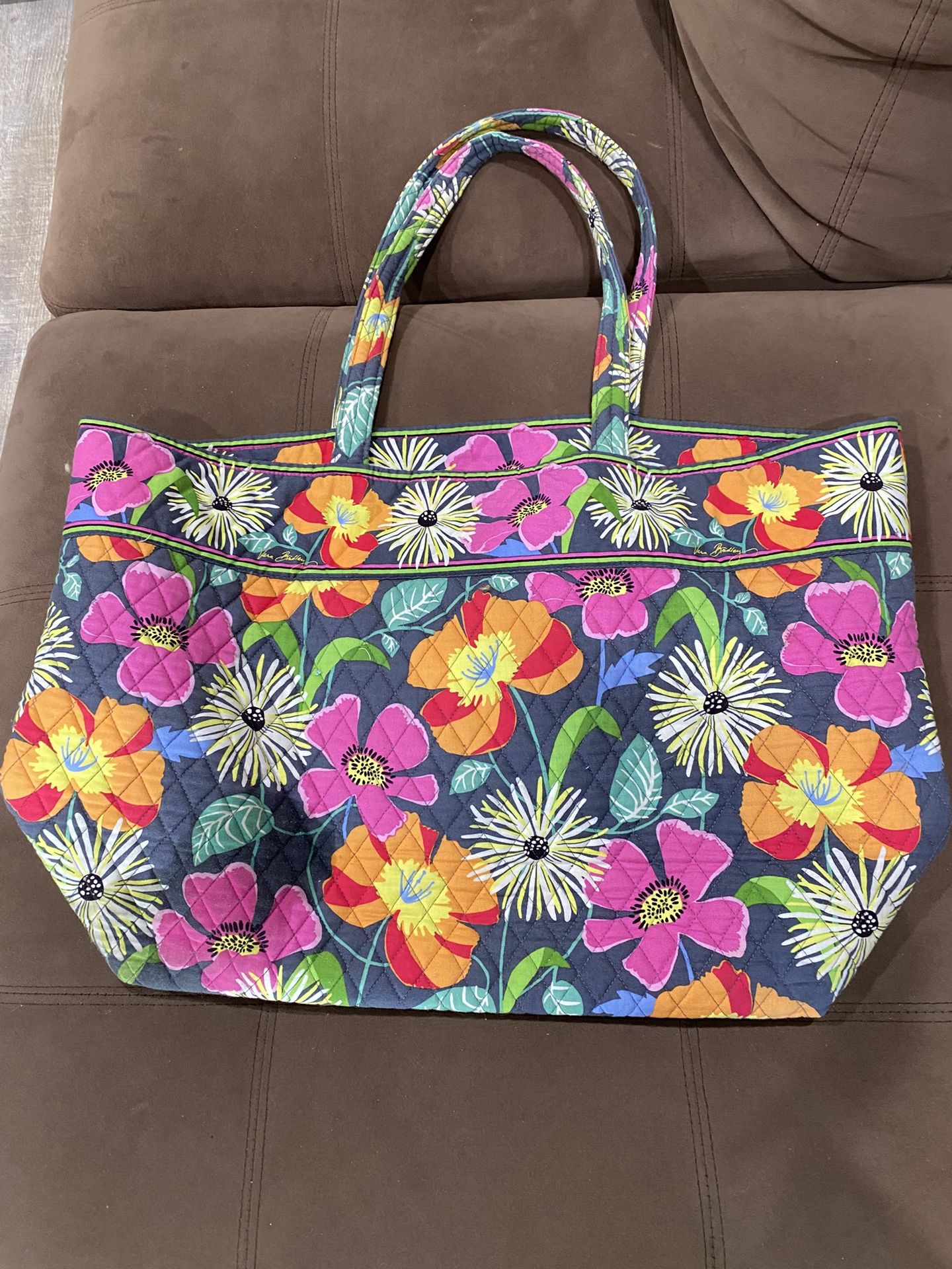 Vera Bradley Collection Must Go!